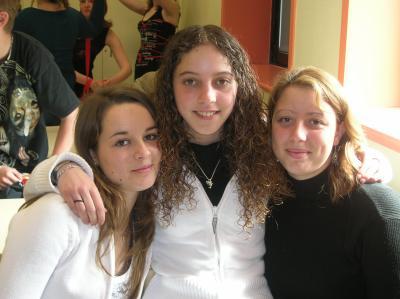 tro puissante c filles